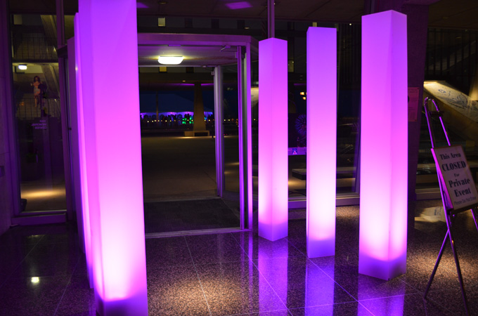 LED Lighted Pillars
